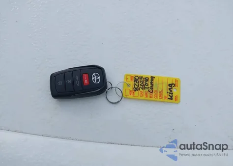 2025 Toyota Camry Se z USA, uszkodzony, nr VIN 4T1DAACK6SU545886